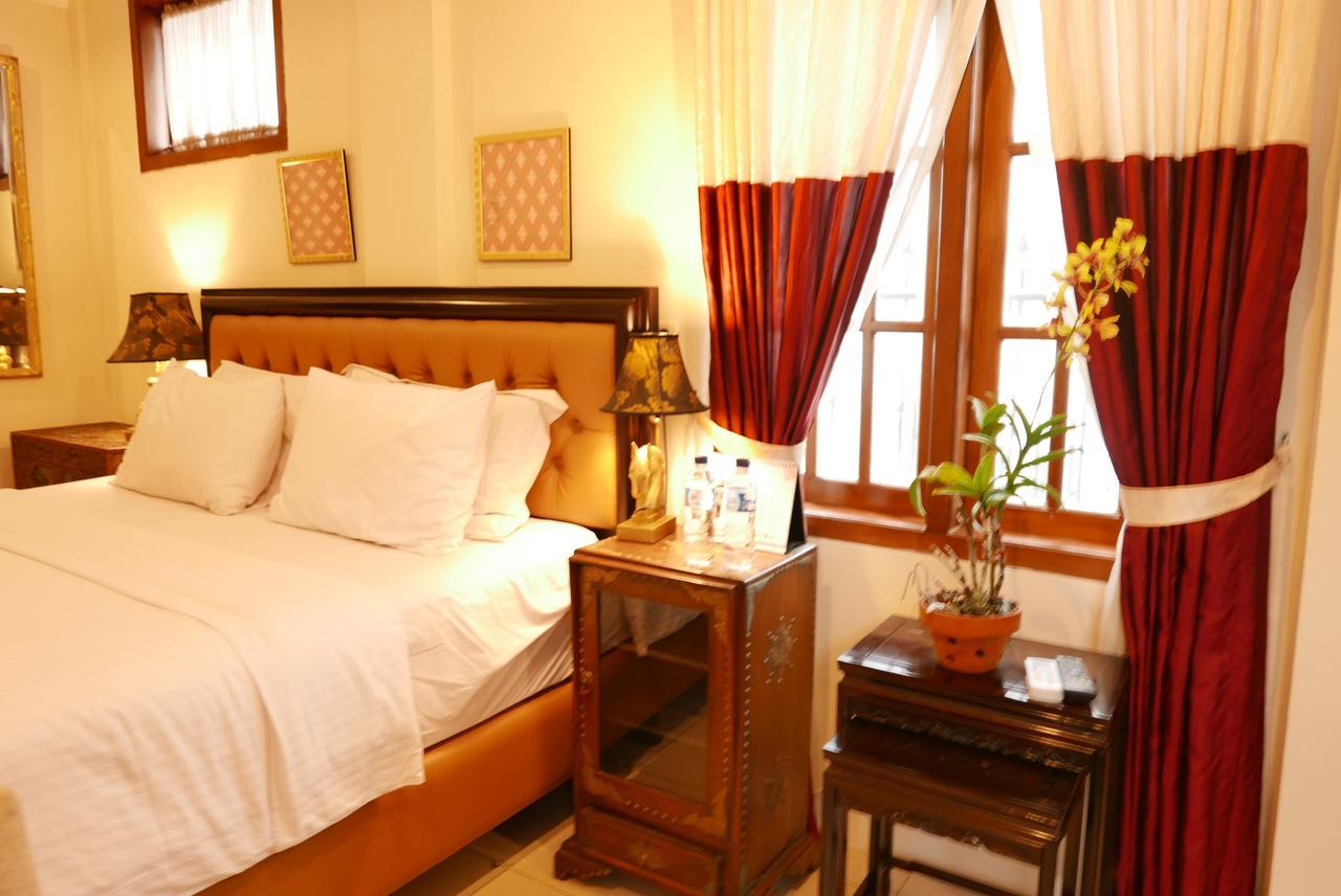 Ciwulan 36 Guest House Bandung Exterior photo