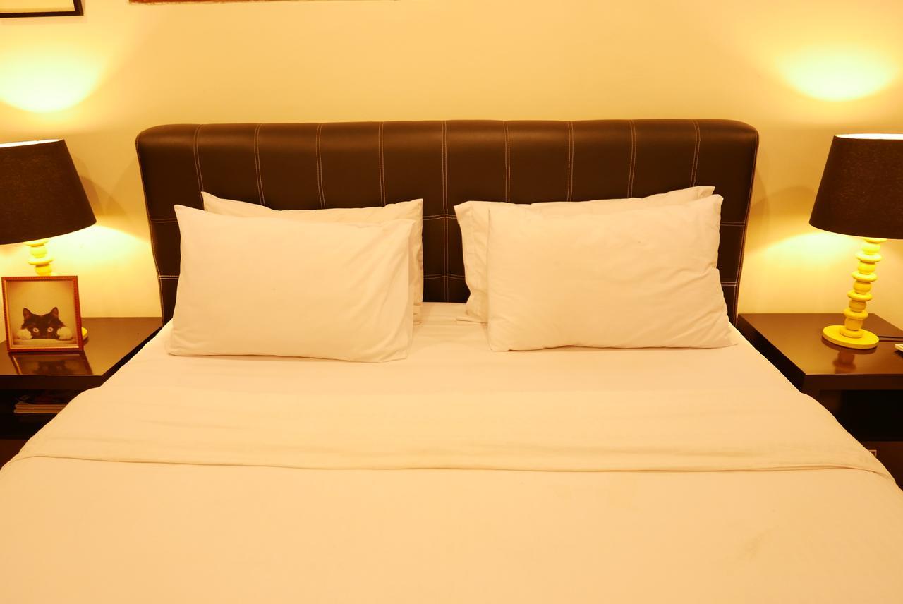 Ciwulan 36 Guest House Bandung Exterior photo